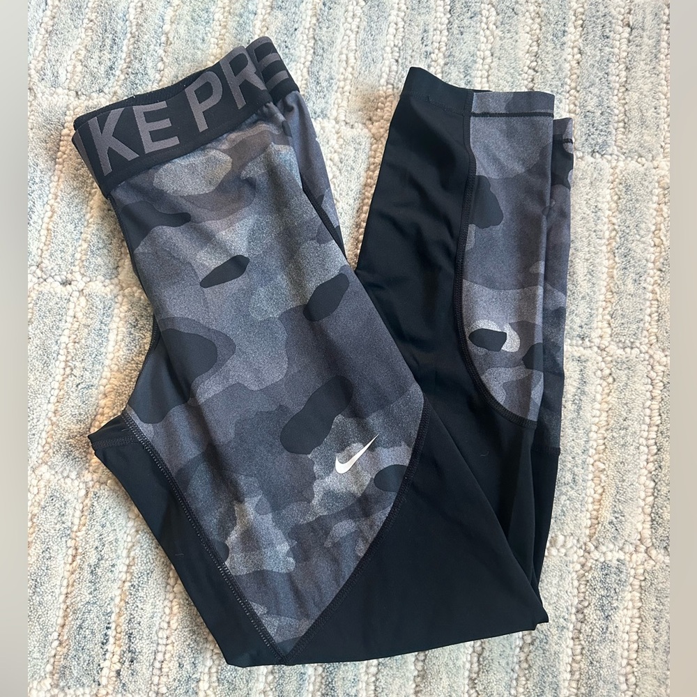 Nike work out pants